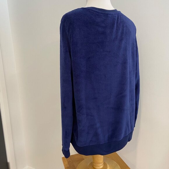 Disney Minnie Mouse Navy Blue Fleece plush Pullover Sweatshirt Daydreamer Graphi - Picture 9 of 14